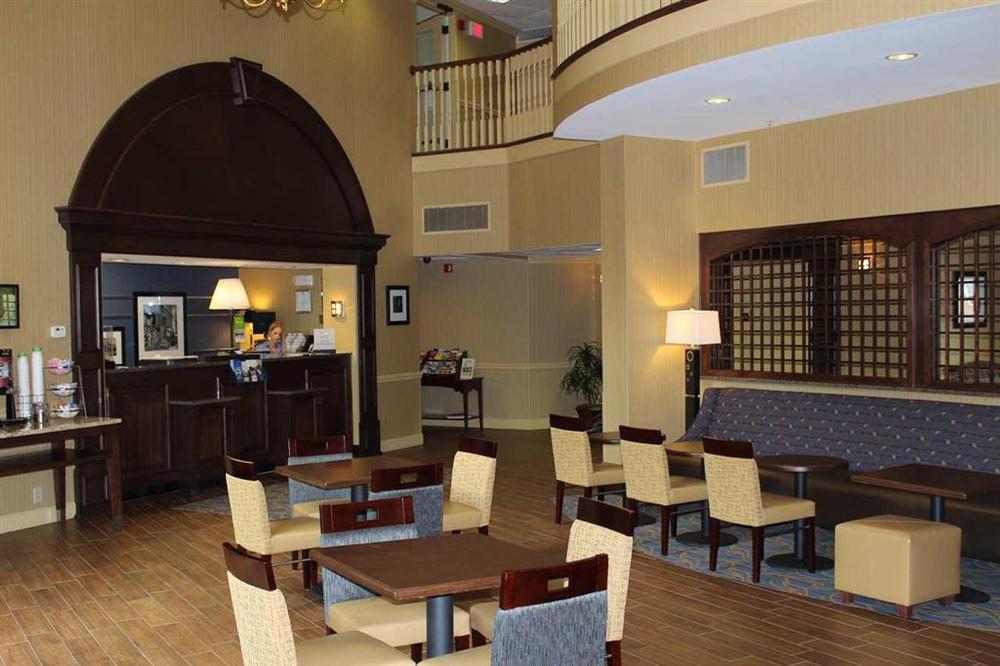 Hampton Inn Salem East - Electric Road Restoran foto