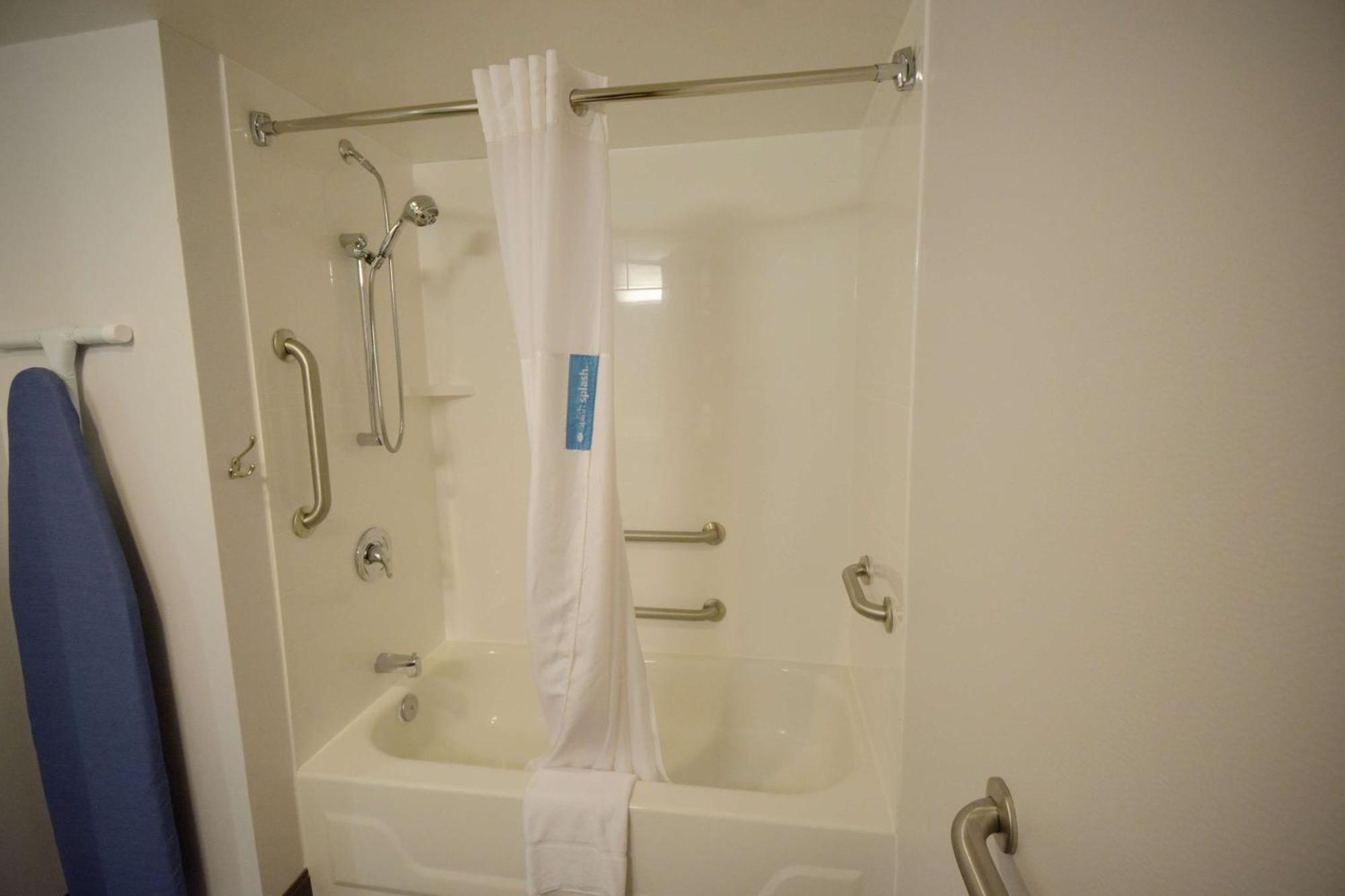 Hampton Inn Salem East - Electric Road Bagian luar foto