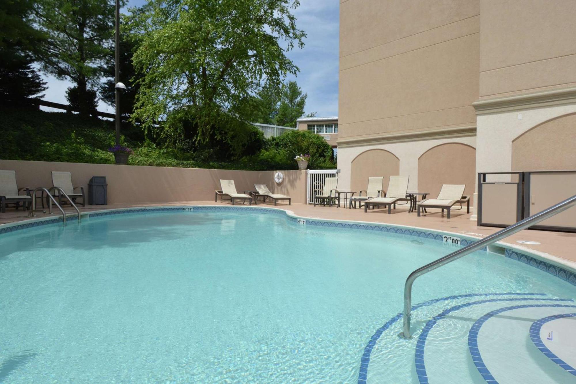 Hampton Inn Salem East - Electric Road Bagian luar foto