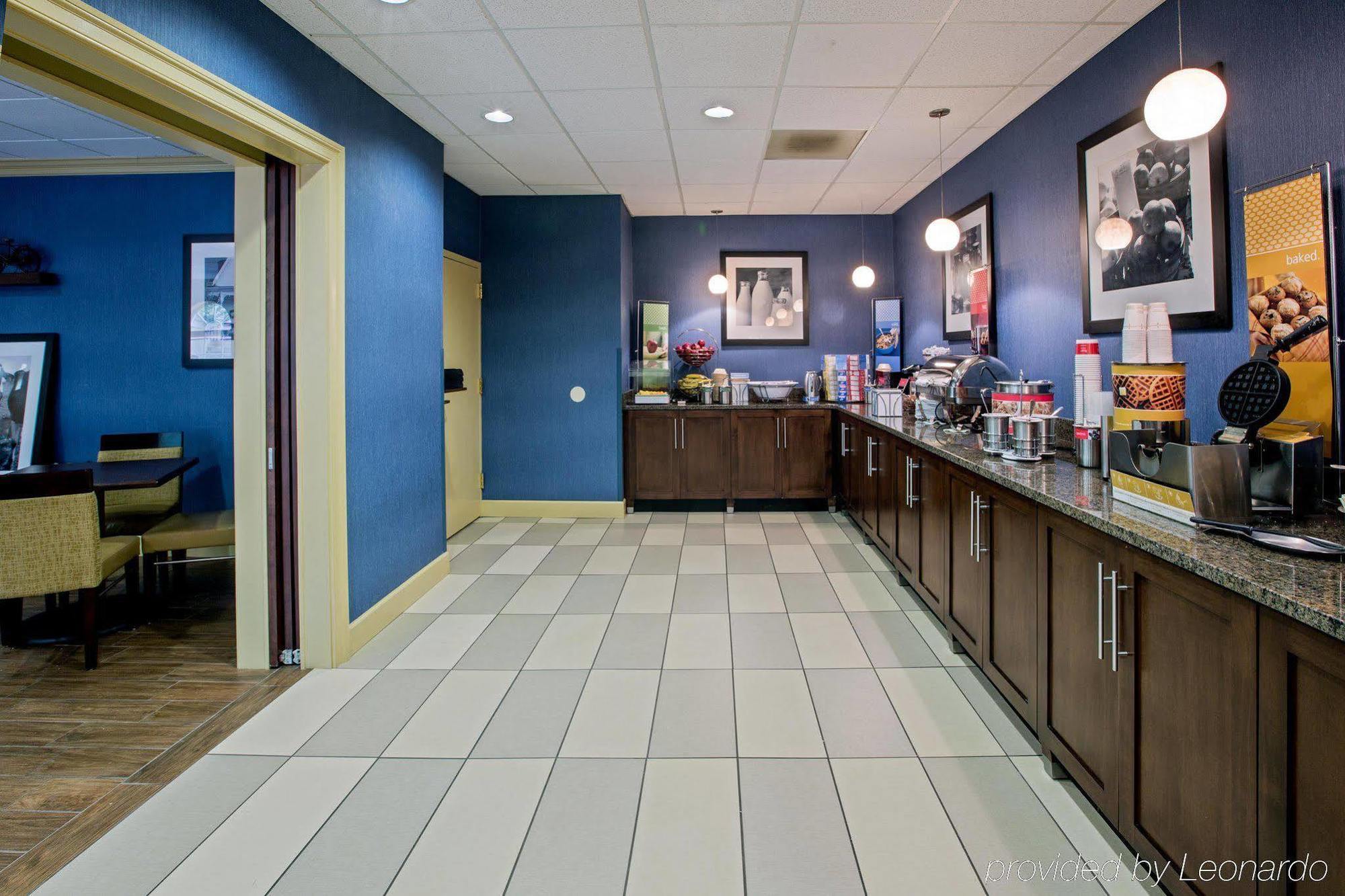 Hampton Inn Salem East - Electric Road Bagian luar foto
