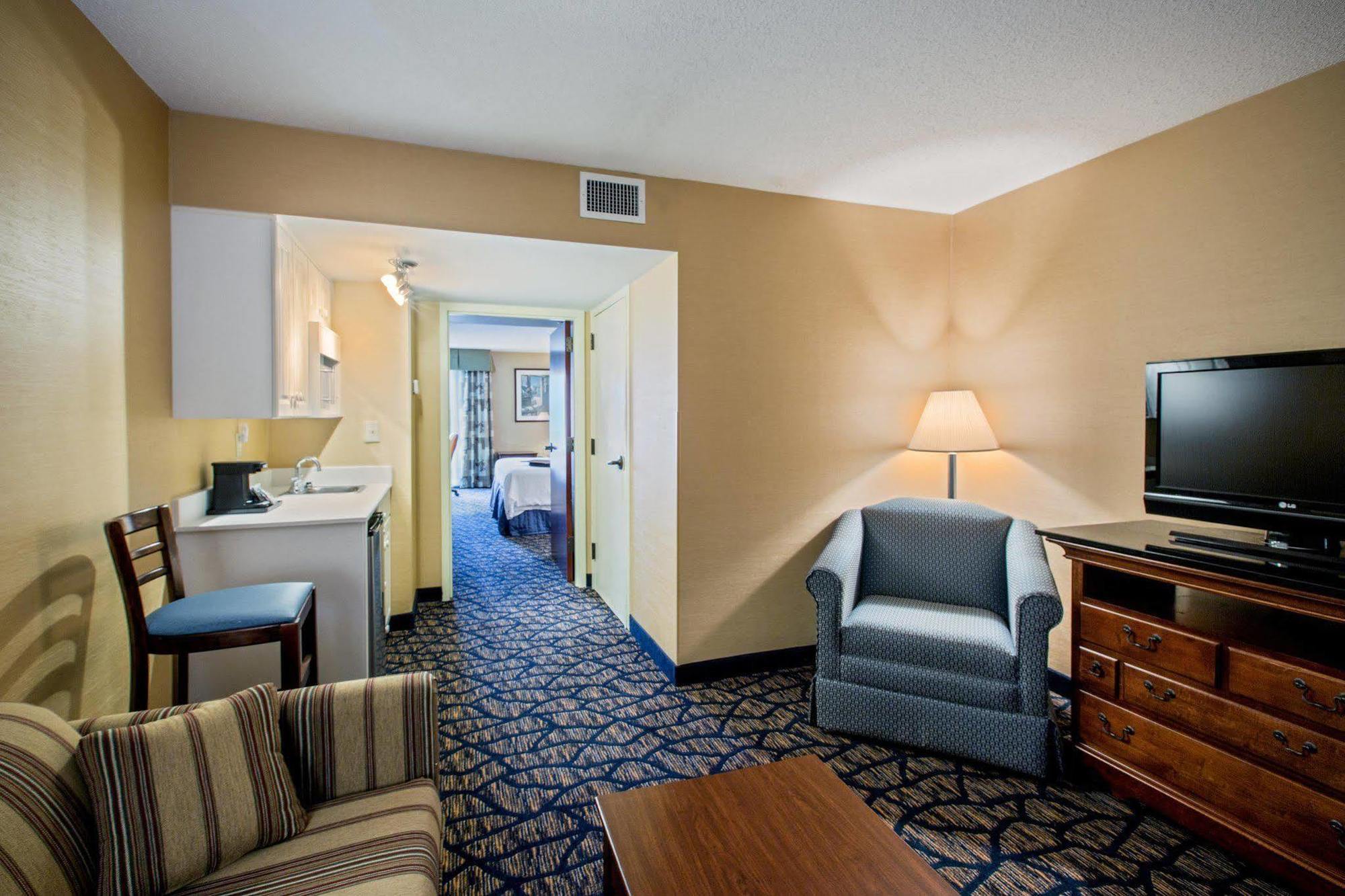 Hampton Inn Salem East - Electric Road Bagian luar foto