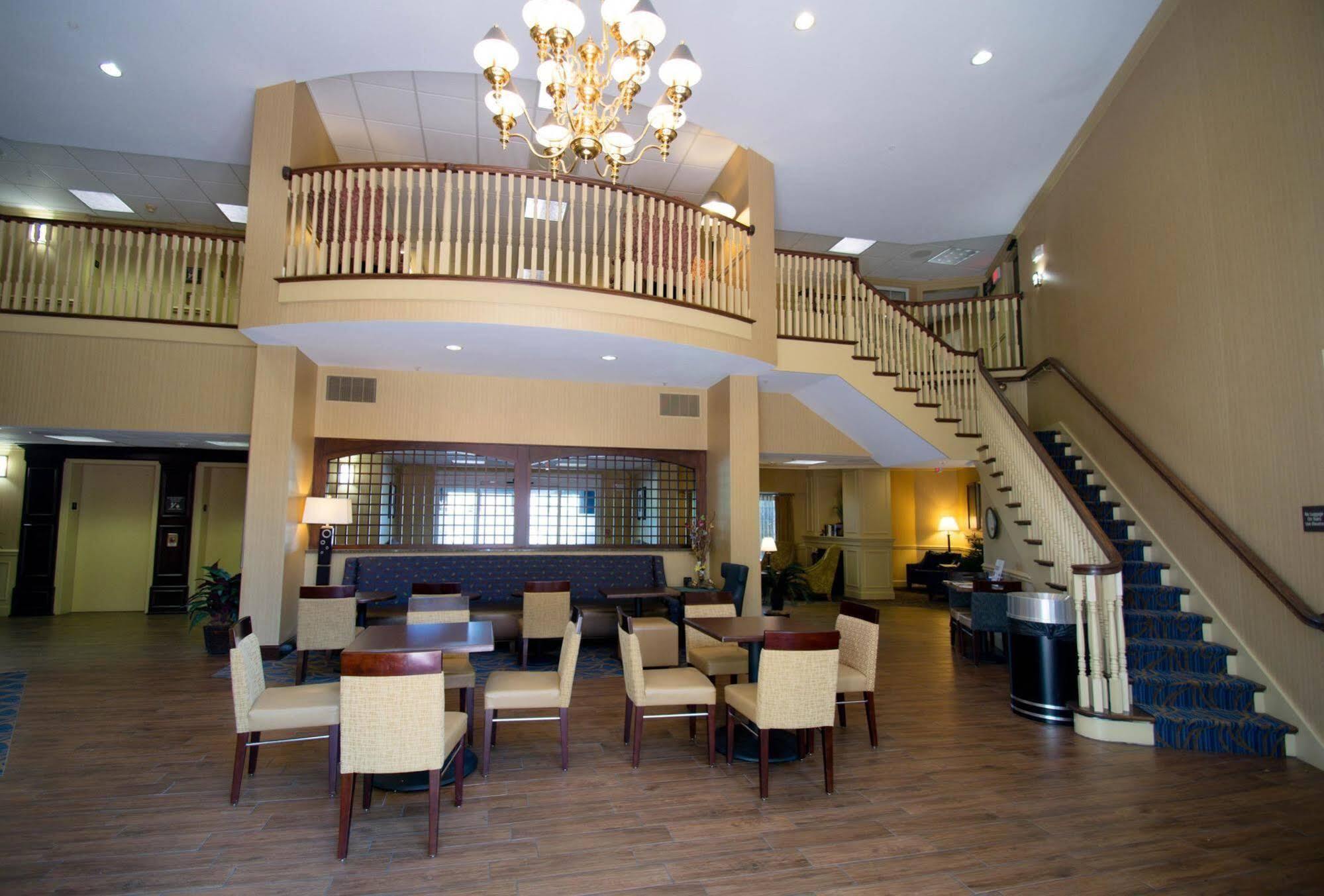 Hampton Inn Salem East - Electric Road Bagian luar foto